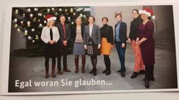 Word eChristmasf surprisingly MISSING in German ministerfs official Christmas card